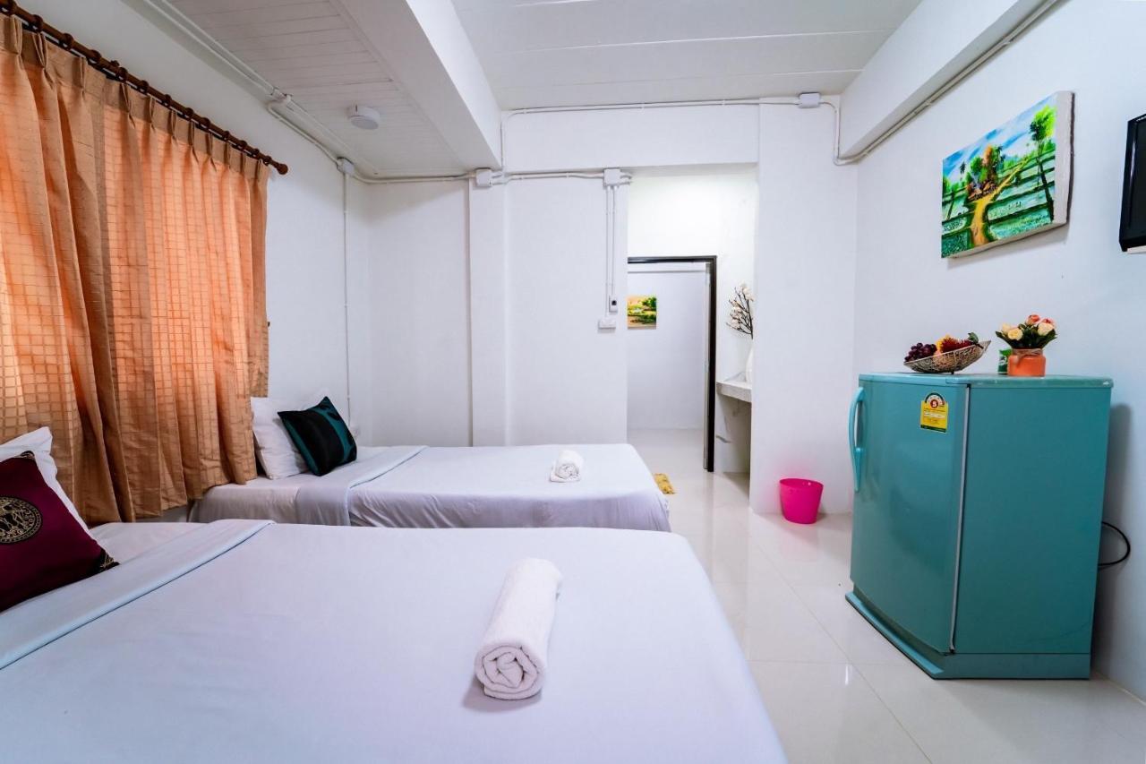 Mind And Punpun Apartment Сурат Тхани Екстериор снимка
